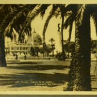 Nice - Palais de la Jetee a Travers les Palmiers