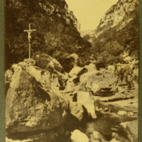 Gorges du Loup - La Croix de ST. Arnoux