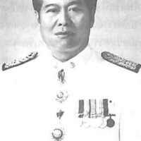 วโรทัย   ภิญญสาสน์  อดีตรัฐมนตรีและสมาชิกสภาผู้แทนราษฎรจังหวัดจันทบุรี ( รูปภาพ )