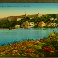 Cannes - lle Sainte Marguerite. Le Fort et le Port