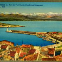 Antibes - Le Port. Le Fort Carre et les Cimes Neigeuses des Alpes 